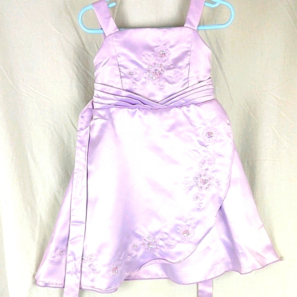 Young Girl Sz 3 Dress for Easter or Wedding Flower